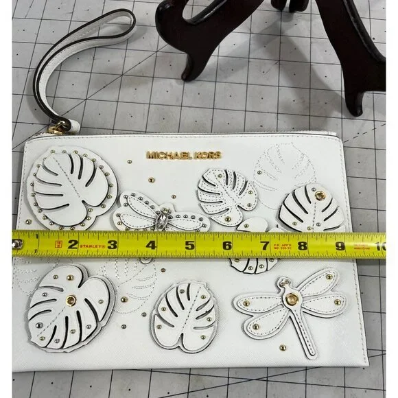 Michael Kors Jet Set Dragonfly White Wristlet Clutch NWOT Leather - Picture 4 of 6